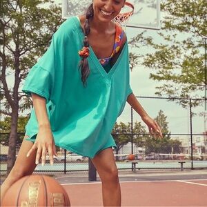 Free People Movement Hot Shot Reversible Set in Juniper Size Medium